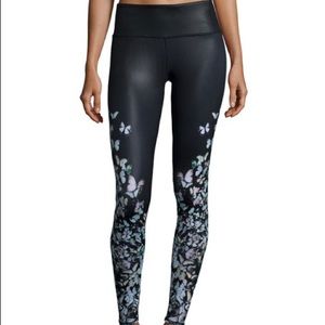 Alo Airbrush Butterfly-Print Sport Leggings